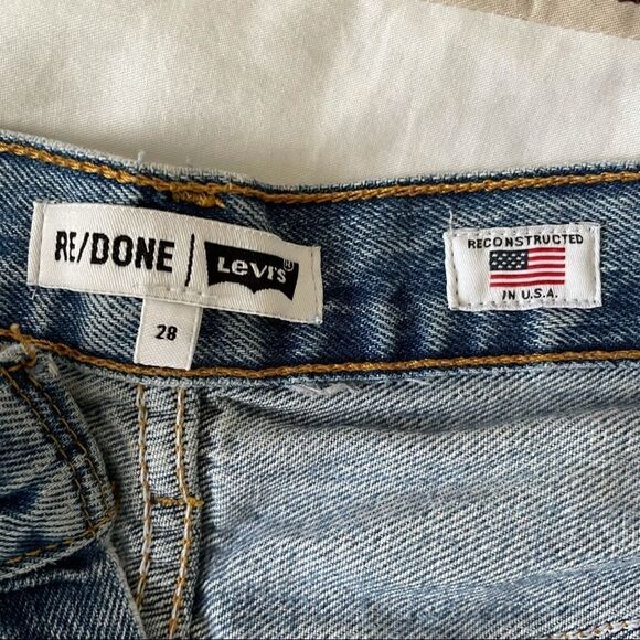 LEVI’S RE/DONE The Short Shorts Cut Off Pockets Show Jean Shorts - Picture 7 of 13